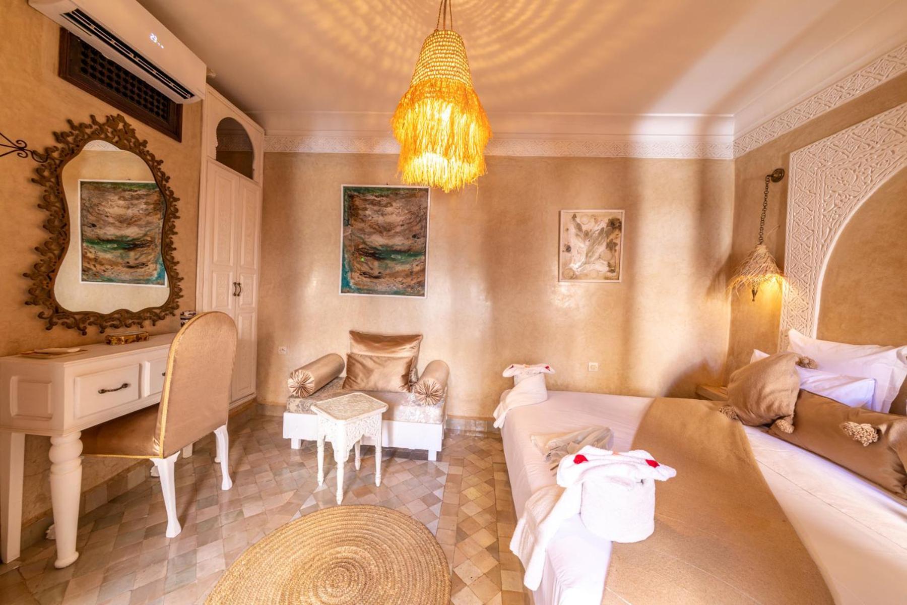Riad 7 Saints Marrakesh Exteriör bild